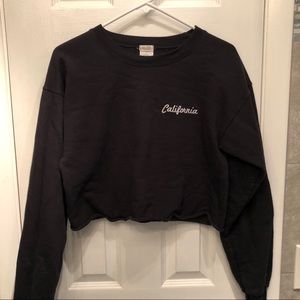 Brandy Melville/John galt cropped crew neck